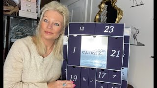 UNBOXING ADVENT CALENDER LOOKFANTASTIC 2024 [upl. by Rowell]