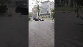 HUJAN DERAS DAN AWET DEPAN MALL CINERE BANJIR 11 NOVEMBER 2024 [upl. by Starobin]