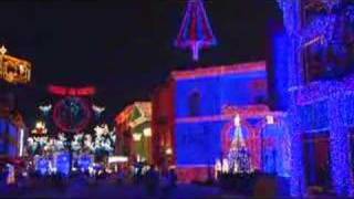 The Osborne Family Spectacle of Dancing Lights 2007 [upl. by Relly]