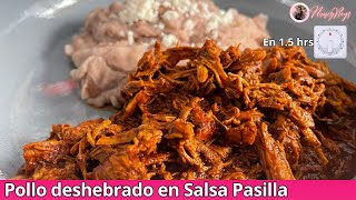 Pollo en Salsa de Chile Pasilla [upl. by Ettevram]