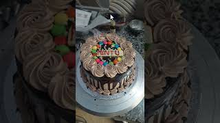 1kg Truffle Cake 🎂😋❤️🔥 trufflecake birthdaycake ytshorts youtubeshortsviral shortsyoutube [upl. by Ayhdnas]