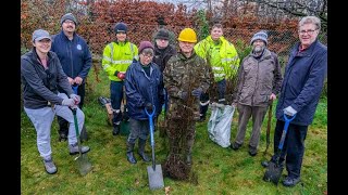 Hedge Planting in Thatcham [upl. by Dhiman938]