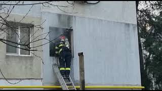 Incendiu pe aleea Topolog Constanta [upl. by Navinod721]