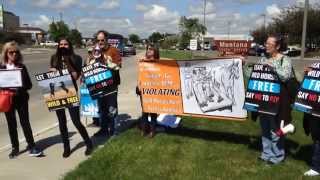 Group protests Pryor horse roundup [upl. by Vanderhoek]