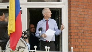 Assange asks Obama to end WikiLeaks quotwitch huntquot [upl. by Gabrielle393]