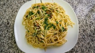 Espaguetis con anchoas  Receta de pasta fácil y deliciosa [upl. by Bolan876]