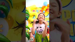 Weeoo weeoo weeoo shorts kayceeinwonderlandfamily wonderlandfamily Tiktokdance Trend [upl. by Everest]