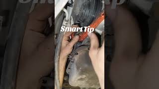 Smart Tip Crankshaft pulley removement shorts mechanistry crankshaft auto carparts [upl. by Gleason]