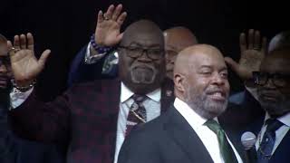 Prophet Todd Hall Prophesying at the 116th COGIC Holy Convocation 2024 [upl. by Nine]