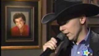 Kenny Chesney Love to Lay You Down conway twitty cover [upl. by Buine]