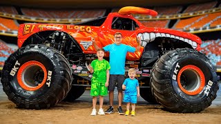 Roma and Diana visited MONSTER JAM Show 2024 [upl. by Erwin622]