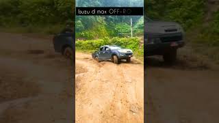 Isuzu d max VS Toyota Hilux OFFROADINGArunPanwarx hilux dmax [upl. by Hadeis]