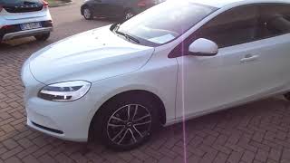 Volvo V40 D2 120cv Geartronic Business Plus  122018 [upl. by Glogau]