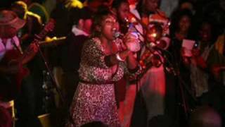 Jazmine Sullivan  Backstabbers LIVE [upl. by Ofelia]