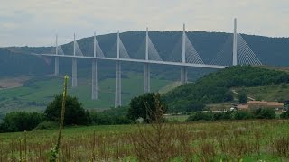 Assembling the Worlds Tallest Bridge [upl. by Oicnaneb]