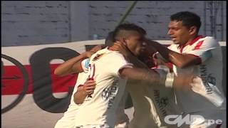 Terrible blooper de Renzo Reaños en el partido entre Comercio y Universitario [upl. by Eillek552]