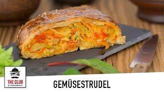 Unser Gemüsestrudel  theclubch  Rezept 96 [upl. by Akemahs]