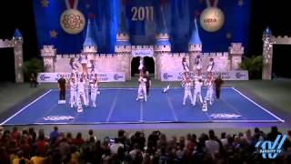 University of Kentucky 2011 UCA cheerleading routine [upl. by Weinberg64]