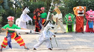 RENDI B3RBURU SAPI KURBAN MALAH MENEMUKAN BARONGAN BARONGSAI KEWANAN DEVIL MACANAN [upl. by Sehguh]