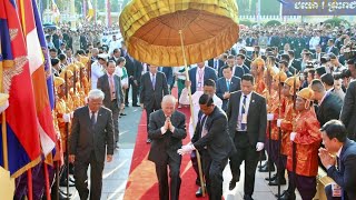 First Day of Water Festival 2024 was Epics by King Norodom Sihamoni Cambodians stand to cheers [upl. by Annovaj]