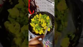 Bins or fulgobi k sabji 😋💕food shortvideo cooking sweetrecipe love shorts [upl. by Alphonsa]