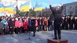 National Anthem Raises Spirits in Southeastern Ukraine Group anthem singing in Kherson [upl. by Alahcim]