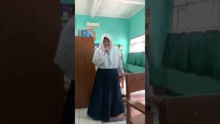 Juicy Luicy lantas cover Nadya edisi Gabut di sekolah [upl. by Primaveras]