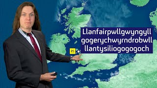 Llanfairpwllgwyngyllgogerychwyrndrobwllllantysiliogogogoch [upl. by Groome439]