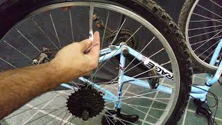 2 TUTORIAL COME SCALZARE E SMONTARE UN COPERTONE DI UNA MTB RAPIDAMENTE [upl. by Giacobo382]