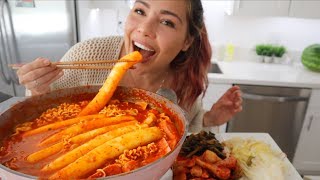 SUPER LONG SPICY RICE CAKES 먹방 MUKBANG 김치찌개 W STEPHANIE SOO MISSMANGOBUTT 떡볶이 [upl. by Sedecrem]