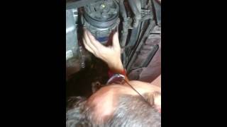 Cambio compresor aire acondicionado coche seat toledo tdi parte 4 [upl. by Leerzej]