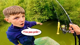 Cet abonné de 9 ans me montre son meilleur spot de pêche et je ne mattendais pas a ça [upl. by Hales994]