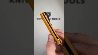 Benchmade Mini Bugout 533 08 Yellow Grivory pocket knife [upl. by Jeconiah]