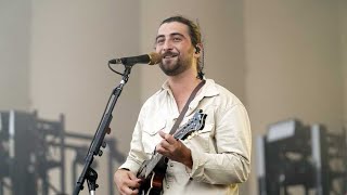 Noah Kahan spreads mental health awareness through livestream initiative during soldout Fenway s [upl. by Blanchard572]