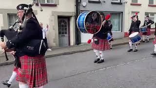 Derryclavin Pipe Band playing Kilworth Hills down Lisbellaw Main Street on the Twelfth morning 2024 [upl. by Dent82]