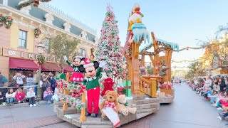 4K FULL Christmas Fantasy Parade at Disneyland Park  Holidays at Disneyland [upl. by Jorey244]