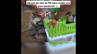 Abuelo de 90 años trabaja para tener qué comer ayudasocial [upl. by Ecnesse]