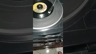 Por Retenerte Odilio González 45 rpm Sello Discos Fuentes 1984 [upl. by Ellingston789]