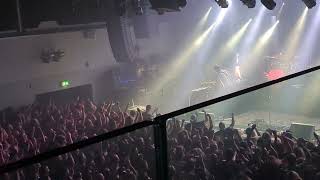 Liverpool crowd taking the roof off The War on Drugs  under the pressure at Liverpool uni 8724 [upl. by Pomcroy]