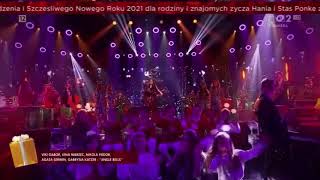 Viki Gabor  Jingle Bells  Świąteczny koncert życzeń TVP2 [upl. by Tandy]