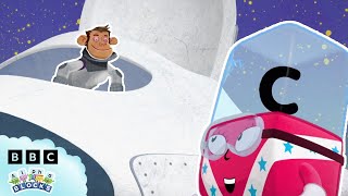 🐒 Cheeky Monkey Space Adventure 🚀  Learn to Read and Spell  alphablock [upl. by Copeland]