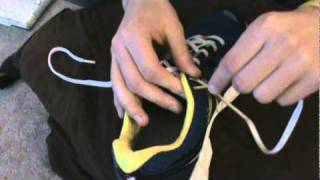 How to Tie A Heel Lock [upl. by Pangaro699]