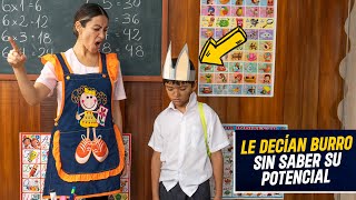 Maestra lo tildaba de burro sin saber la realidad de su alumno  Profesora le decía burro [upl. by Anahpets239]