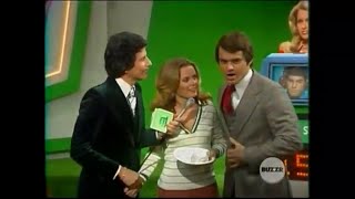 Tattletales 0463 December 29 1975 Robert Urich amp Heather Menzies special appearance [upl. by Rehpotsrihc]