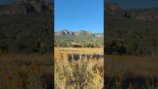 Montañas cielo azul y una motocicleta [upl. by Ecidna]