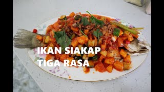 Resepi Ikan Siakap 3 Rasa sampai makan tak hengat dunia [upl. by Schlessel]