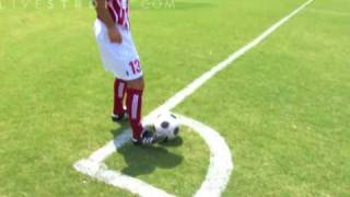 How to Do an Inswinging Corner Kick [upl. by Emanuela]