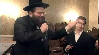 Michoel Streicher Sings With His Son Ein Aroch [upl. by Lalita]