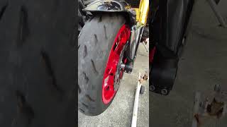 955i brake disc Speed Triple 955i [upl. by Crawford]