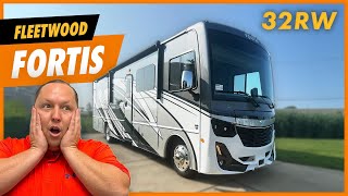 The Smallest Motorhome that is PERFECT for Fulltiming [upl. by Fallon]